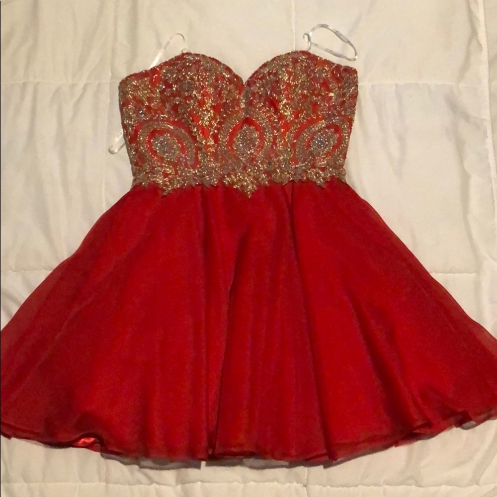sweetheart red prom dress